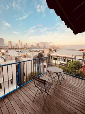 Ocean and city view loft in Casco Viejo